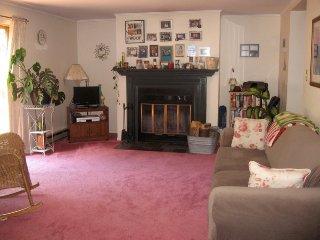 2A living room2.jpg
