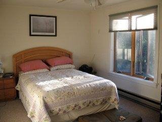 2A-master bedroom.jpg