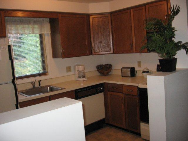 57A-P kitchen. jpg.JPG